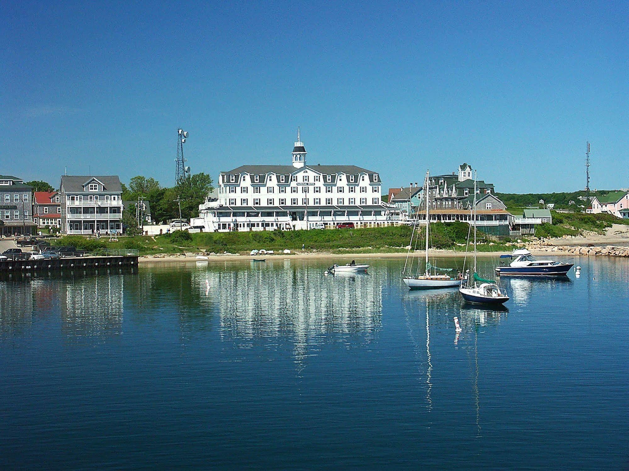 National Hotel Ню Шоръм Екстериор снимка